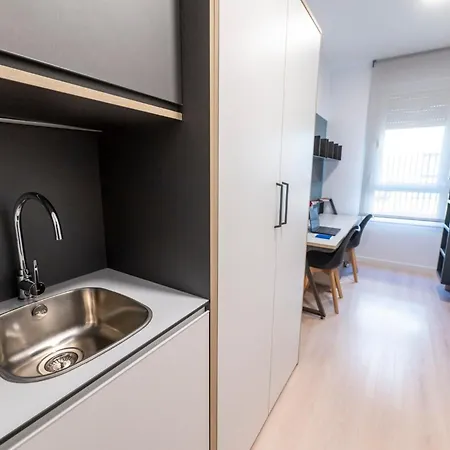 For Students Only Bravo * Granada