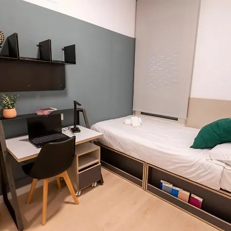 Residencia Bravo Students Appartement
